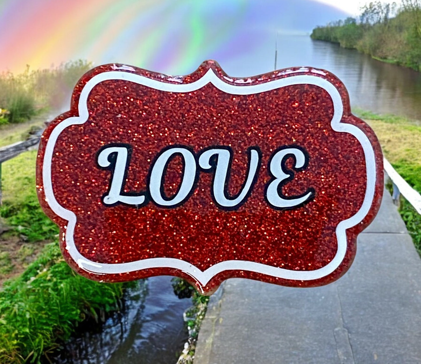 LOVE Red Glitter Badge Reel Topper – Sparkly Valentine’s Day ID Accessory