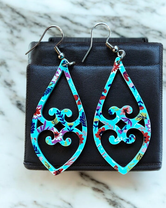 Floral Filigree Teardrop Earrings with a surprise
